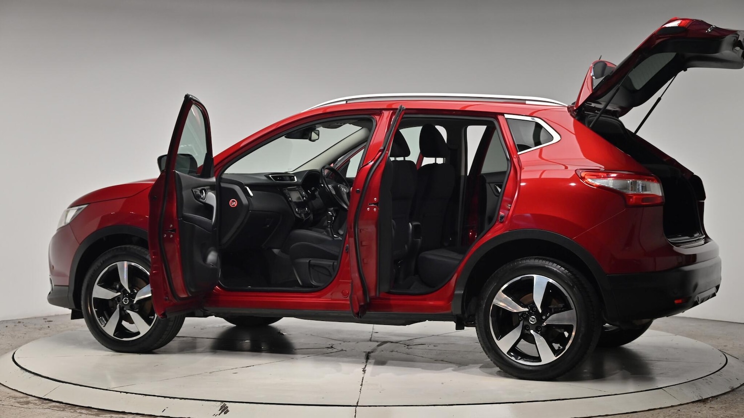 Used Nissan Qashqai 2015 for sale - 76801866: Photo 59