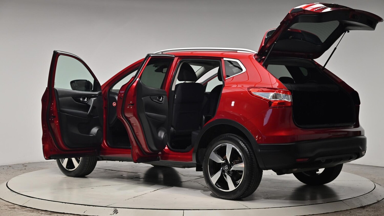 Used Nissan Qashqai 2015 for sale - 76801866: Photo 61