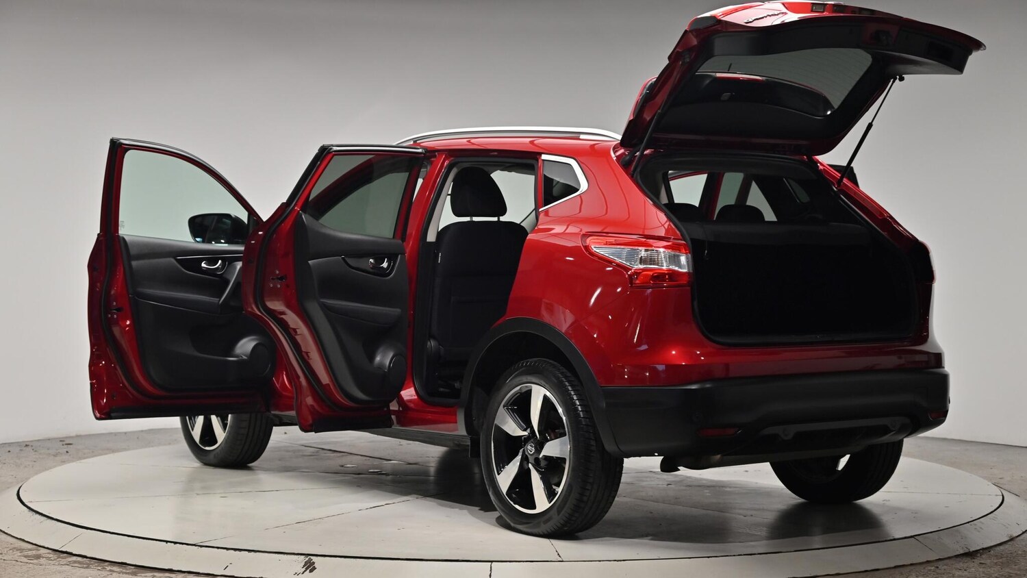 Used Nissan Qashqai 2015 for sale - 76801866: Photo 62