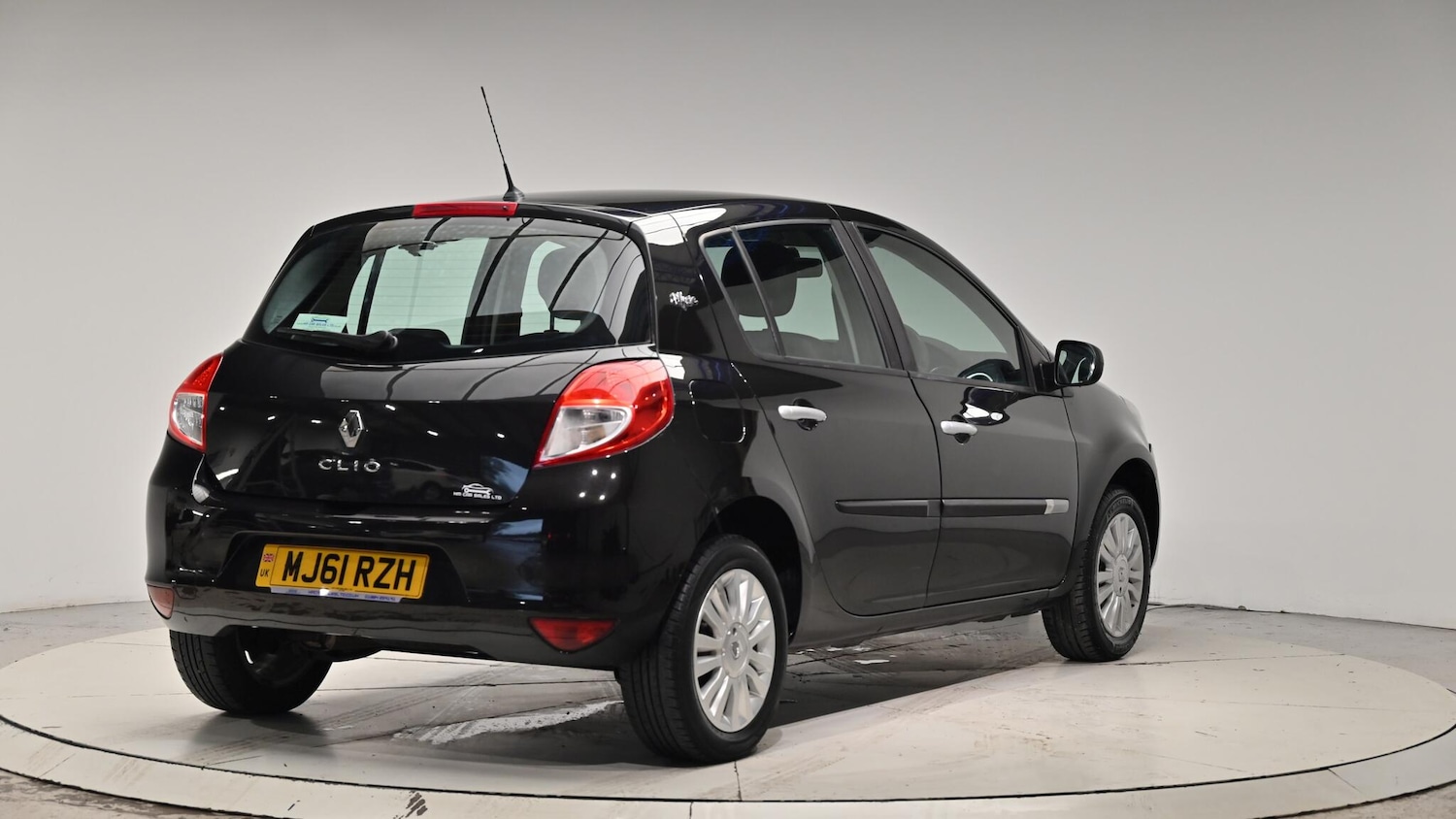 Used Renault Clio 2011 for sale - 76561851: Photo 32