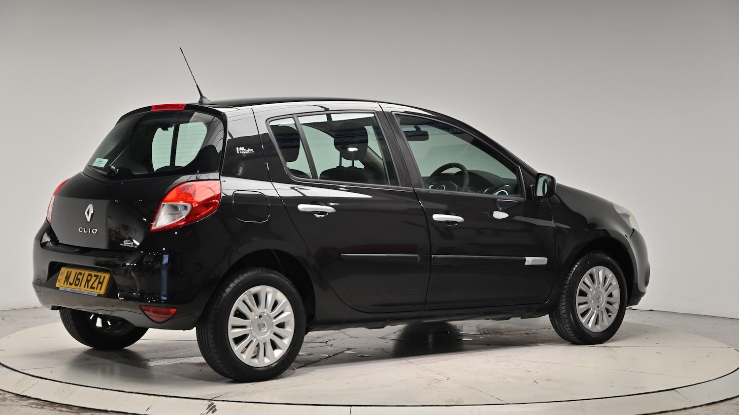 Used Renault Clio 2011 for sale - 76561851: Photo 34