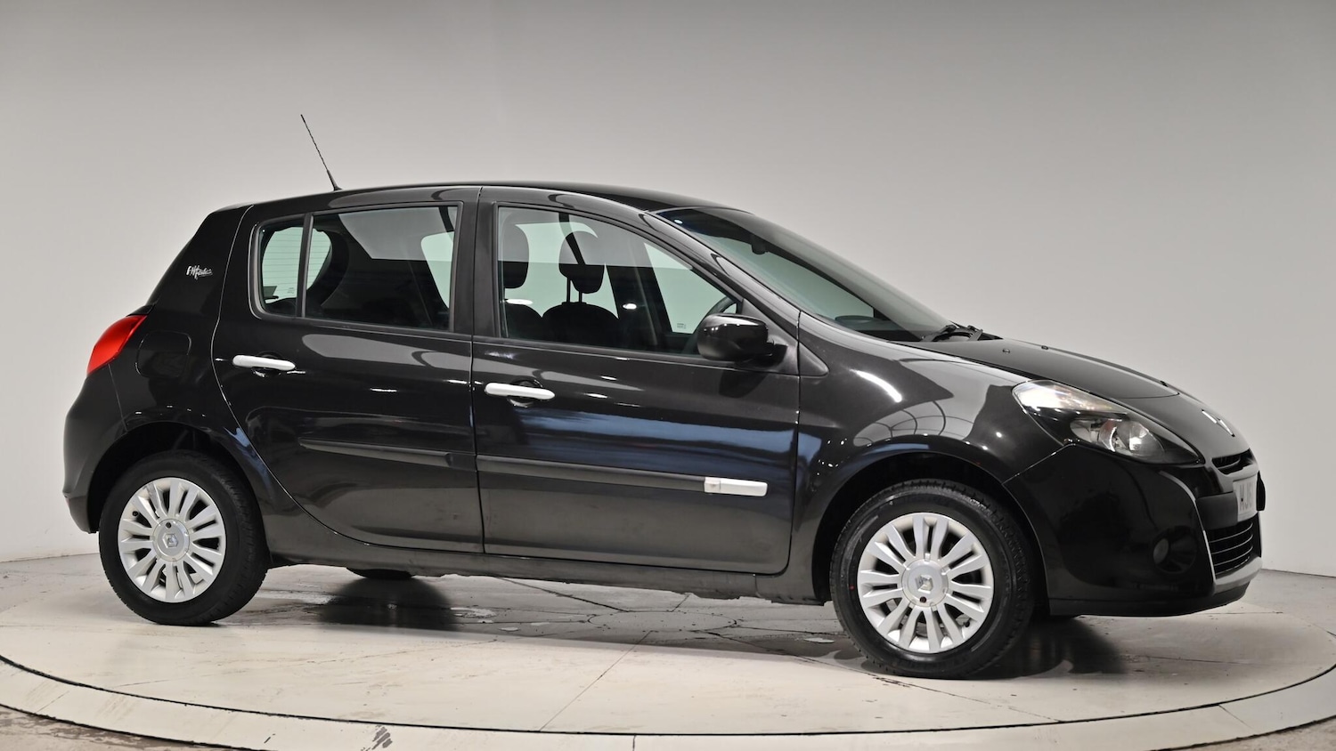 Used Renault Clio 2011 for sale - 76561851: Photo 40