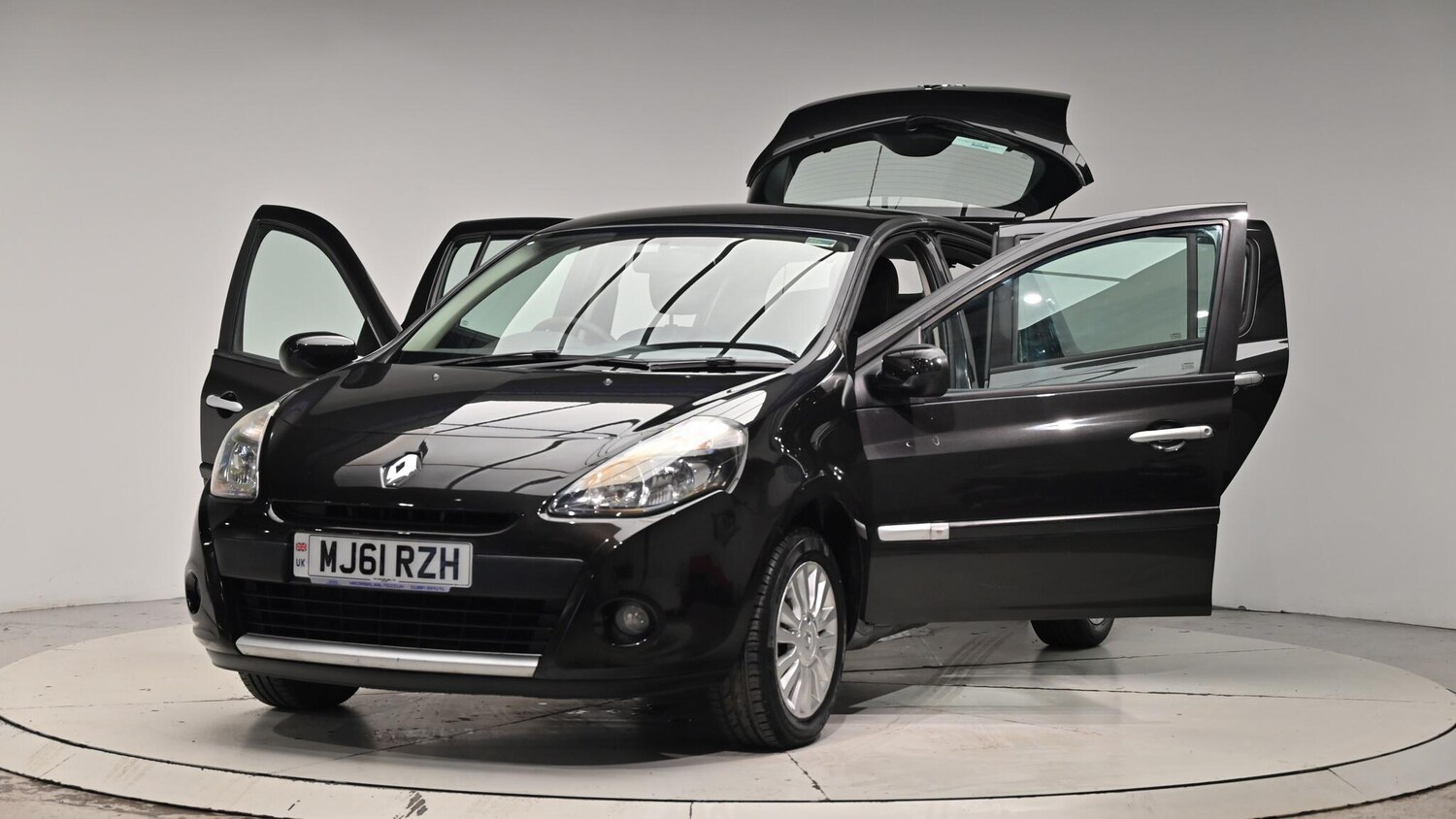 Used Renault Clio 2011 for sale - 76561851: Photo 49