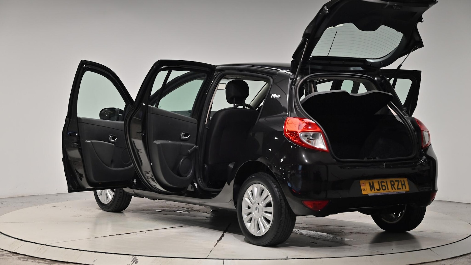 Used Renault Clio 2011 for sale - 76561851: Photo 61