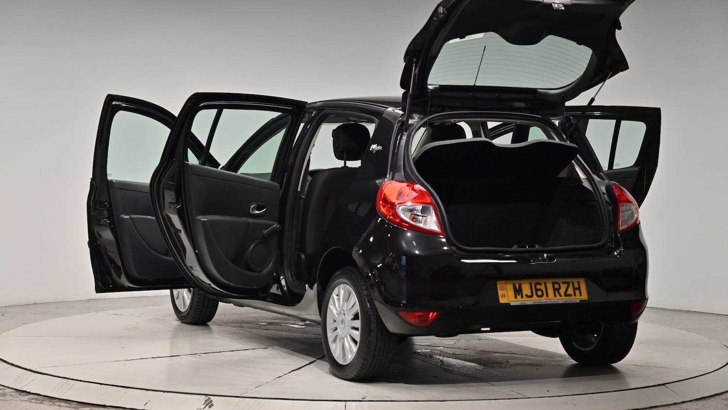 Used Renault Clio 2011 for sale - 76561851: Photo 62