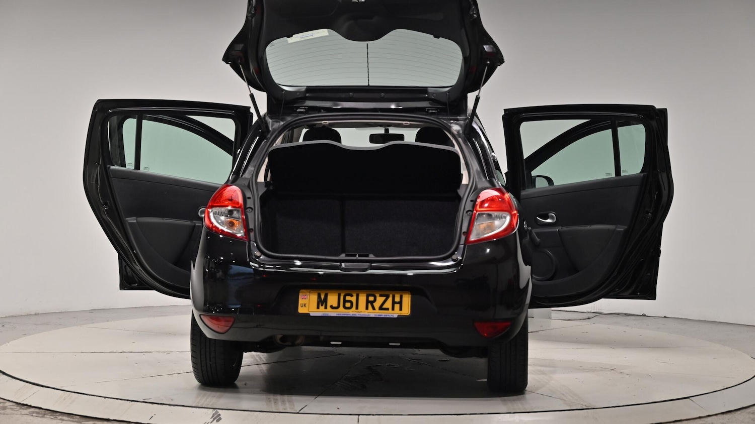 Used Renault Clio 2011 for sale - 76561851: Photo 65