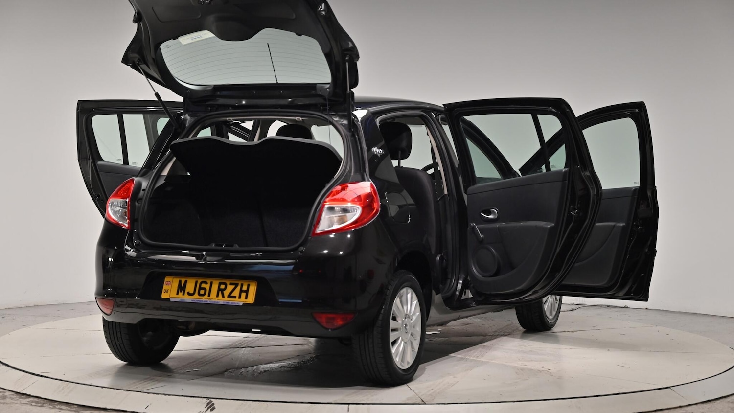 Used Renault Clio 2011 for sale - 76561851: Photo 67