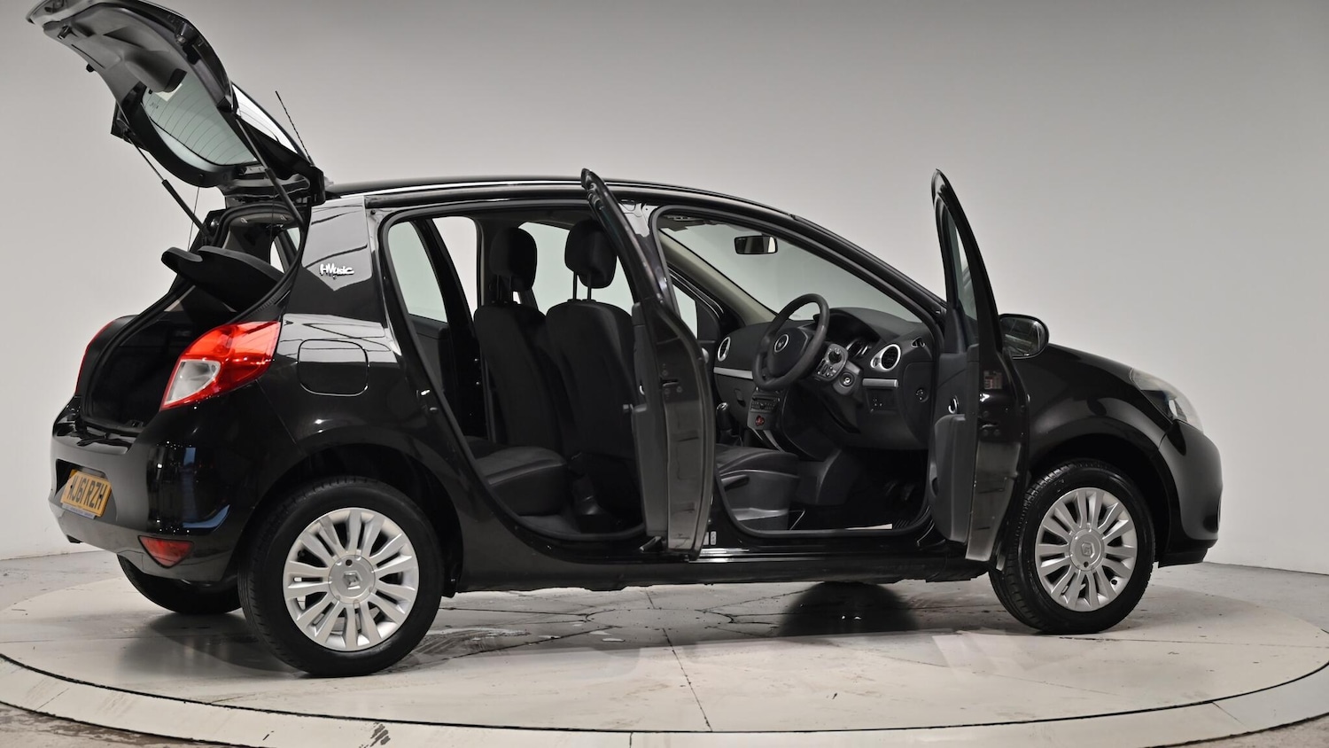 Used Renault Clio 2011 for sale - 76561851: Photo 71