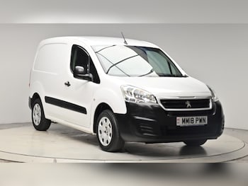 2018 (18) - 850 1.6 BlueHDi 100 Professional Van [non SS]