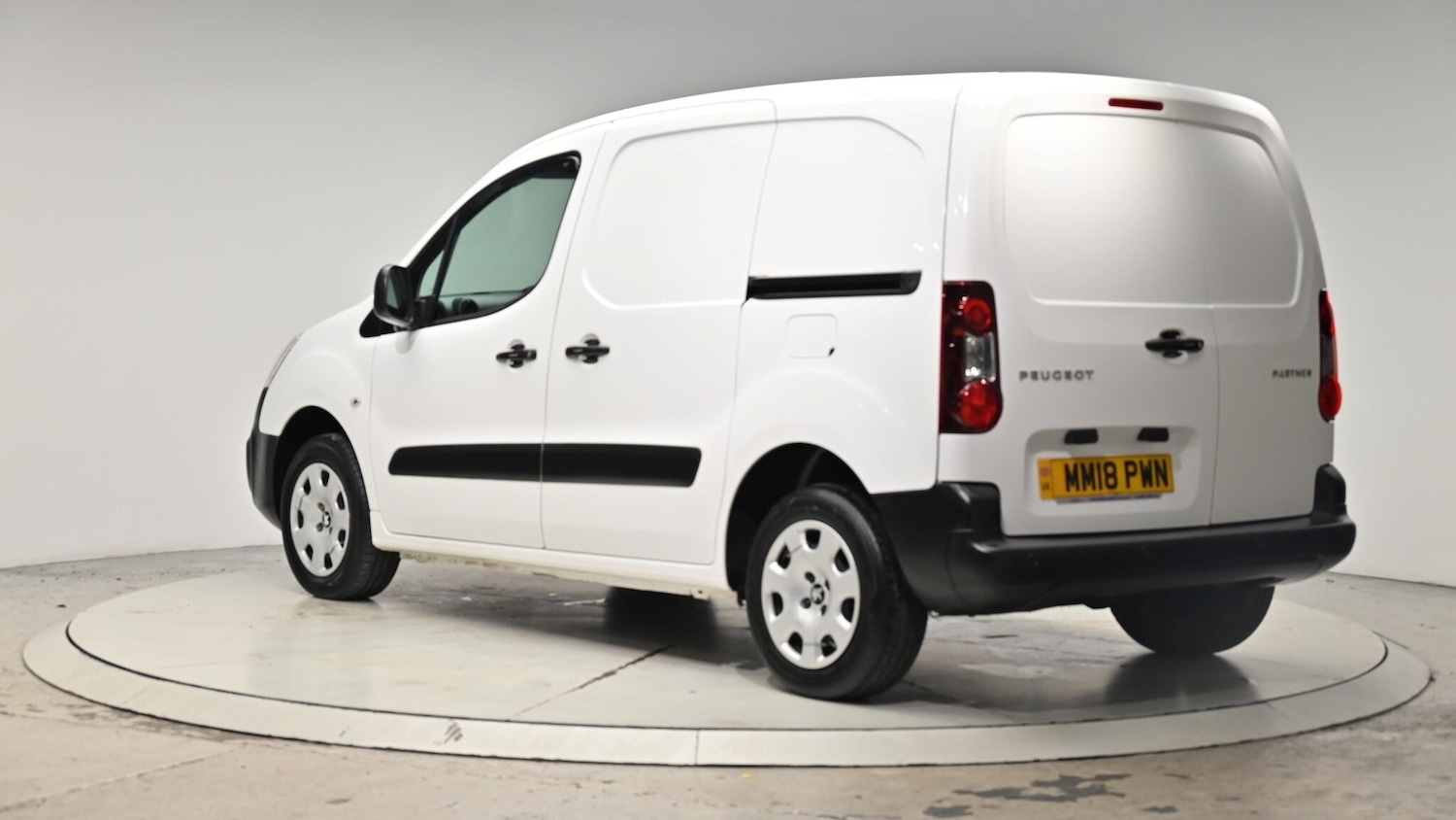 Used Peugeot Partner 2018 for sale - 76349757: Photo 25