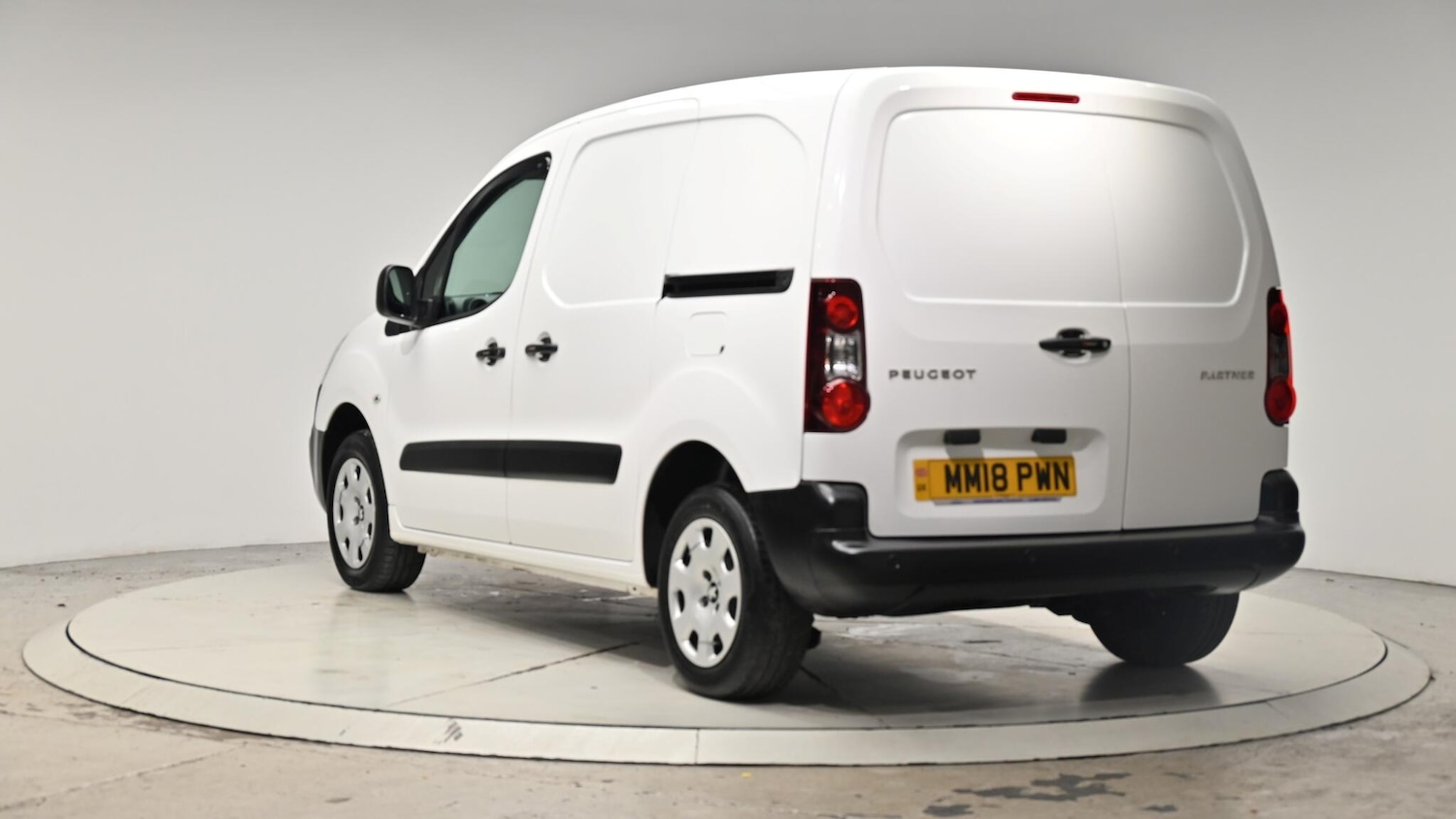 Used Peugeot Partner 2018 for sale - 76349757: Photo 26