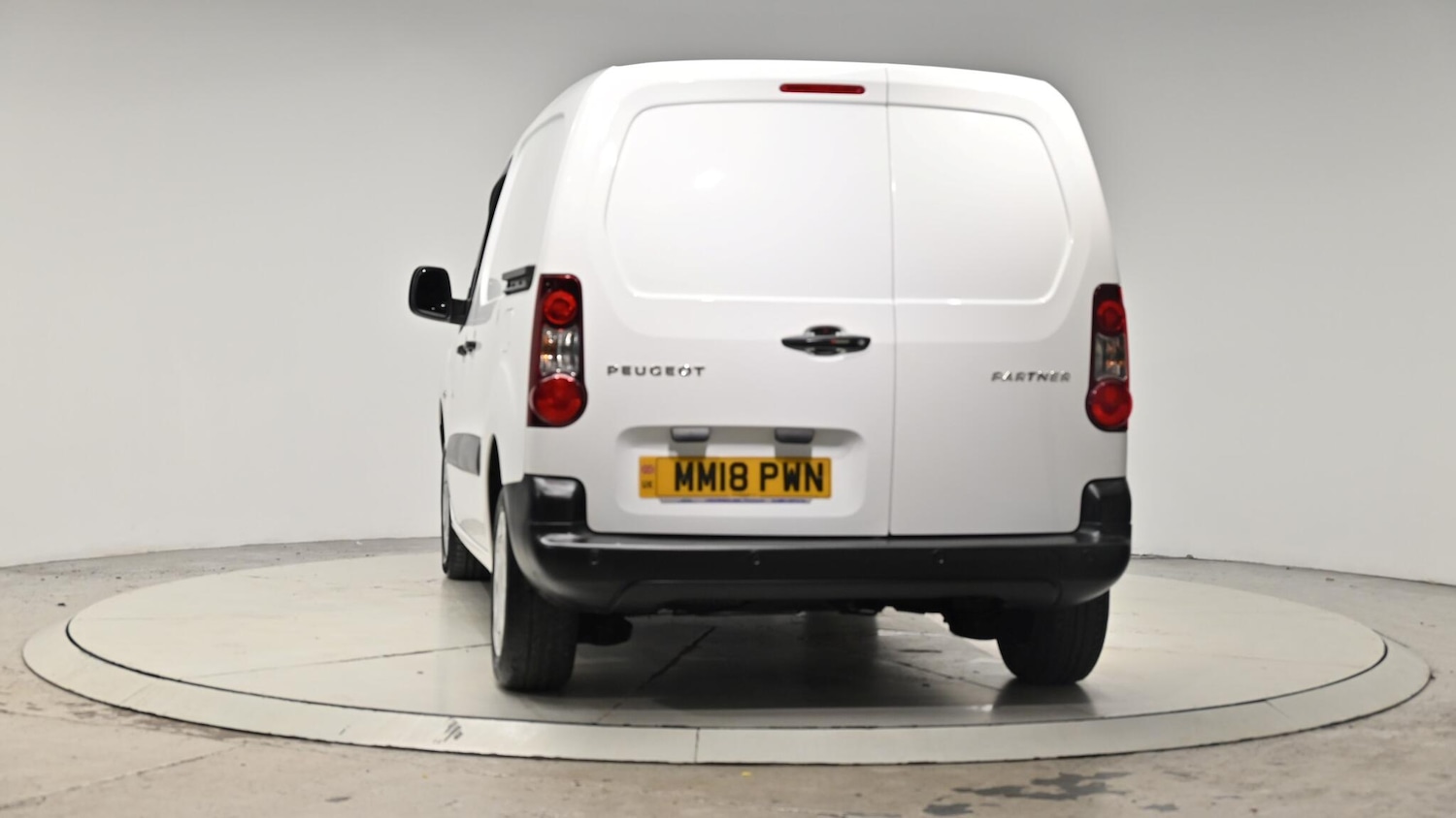Used Peugeot Partner 2018 for sale - 76349757: Photo 28