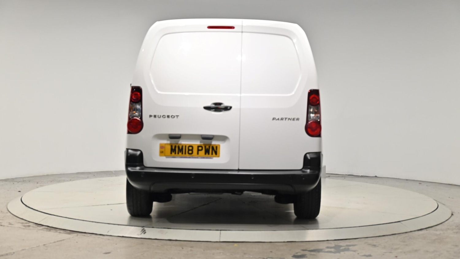 Used Peugeot Partner 2018 for sale - 76349757: Photo 29
