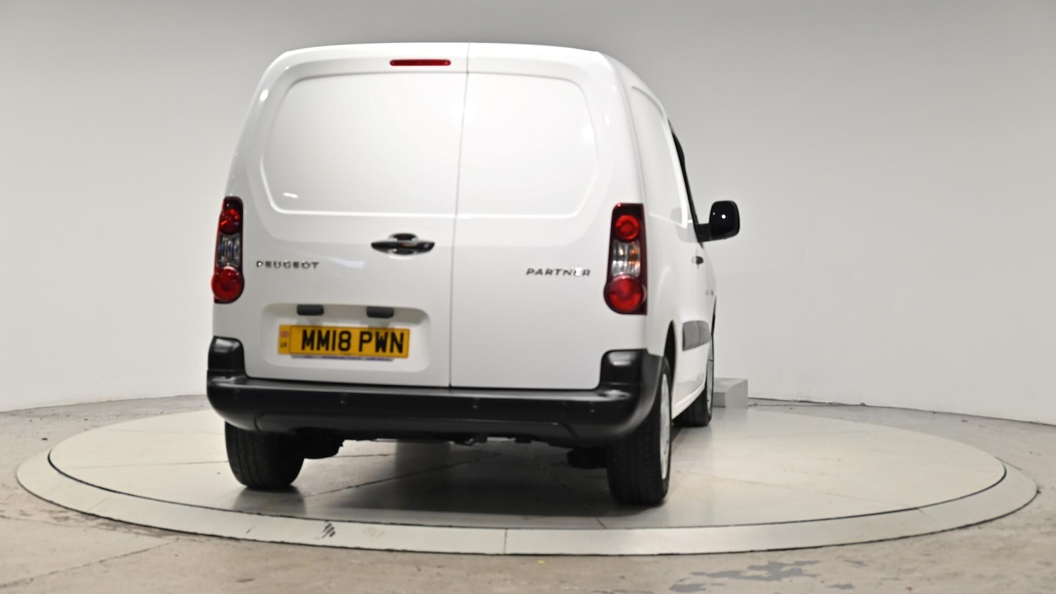 Used Peugeot Partner 2018 for sale - 76349757: Photo 30