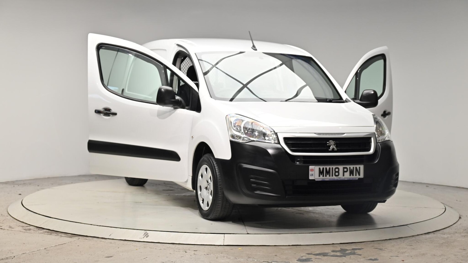 Used Peugeot Partner 2018 for sale - 76349757: Photo 45