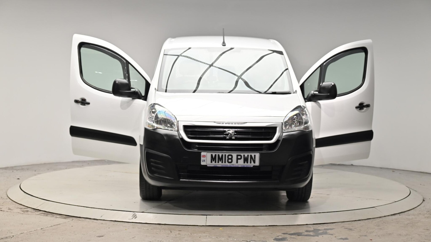 Used Peugeot Partner 2018 for sale - 76349757: Photo 47