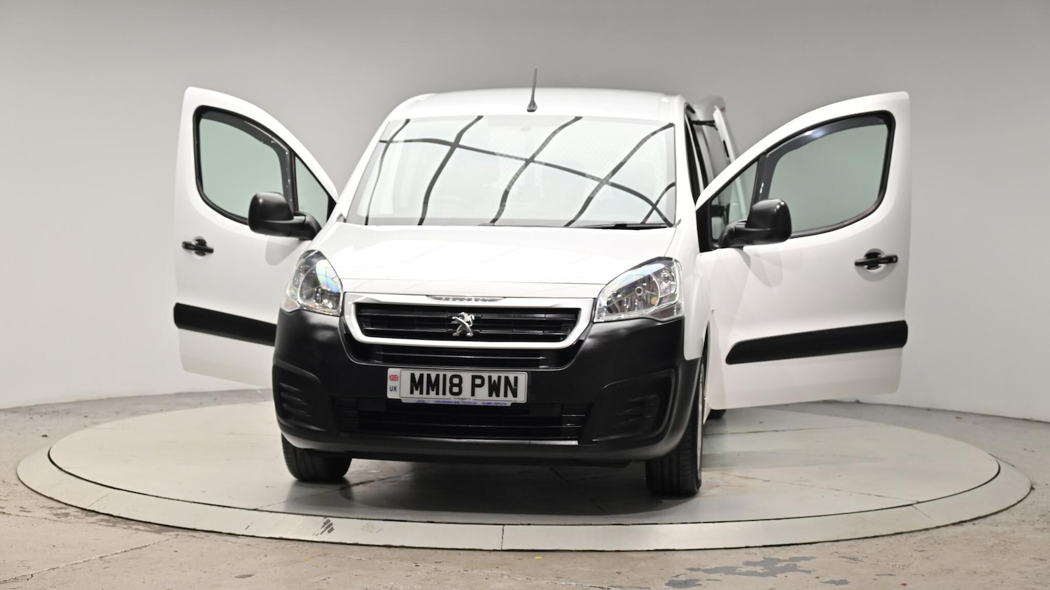 Used Peugeot Partner 2018 for sale - 76349757: Photo 48