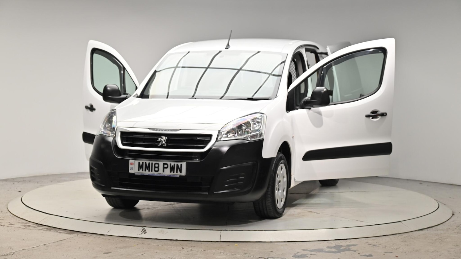 Used Peugeot Partner 2018 for sale - 76349757: Photo 49