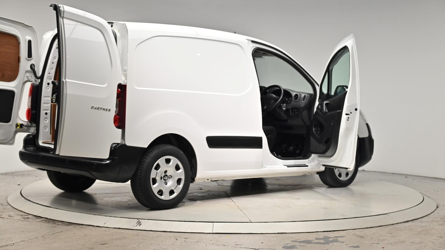 Used Peugeot Partner 2018 for sale - 76349757: Photo 70