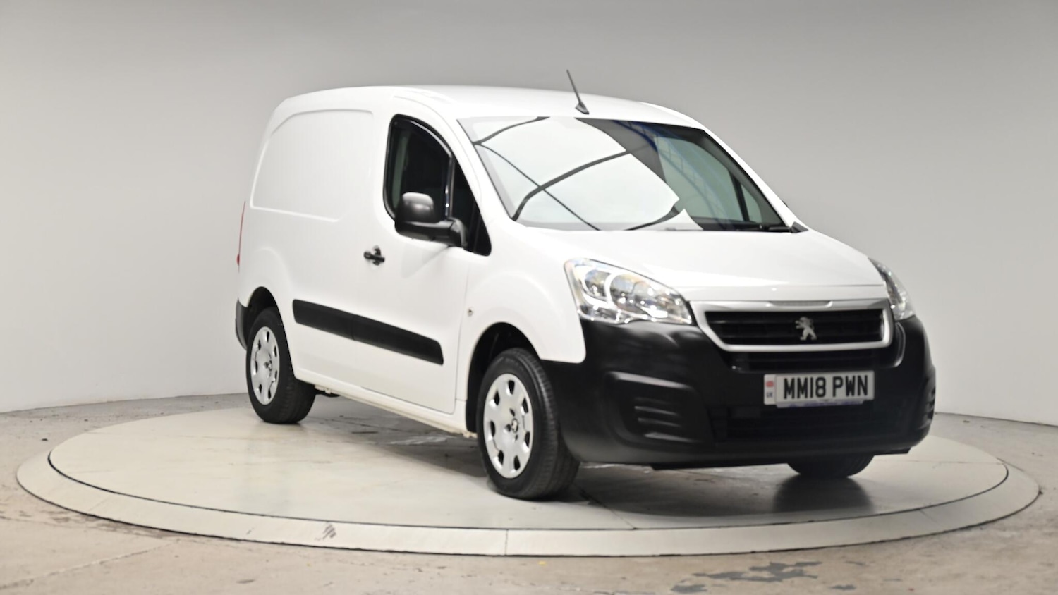 Used Peugeot Partner 2018 for sale - 76349757: Photo 8