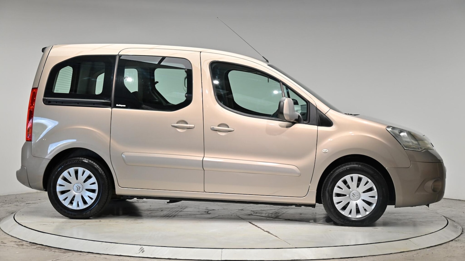 Vehicle 39