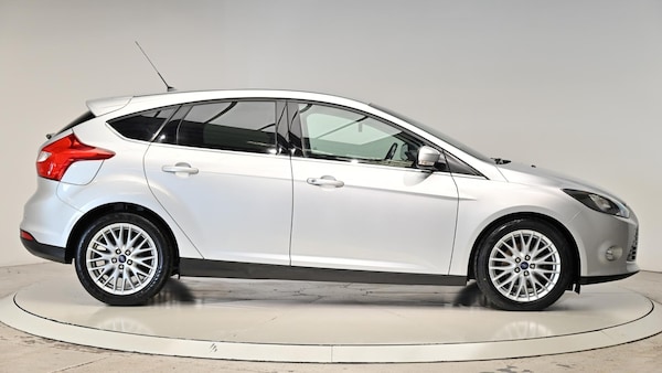 Used Ford Focus 2014 for sale - 74311425: Photo 4