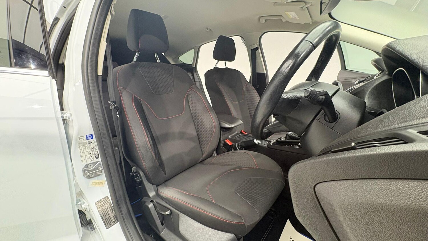 Used Ford Focus 2014 for sale - 76513028: Photo 84