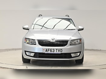 Used Skoda Octavia 2013 for sale - 75507878: Photo