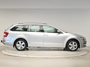 Used Skoda Octavia 2013 for sale - 75507878: Photo