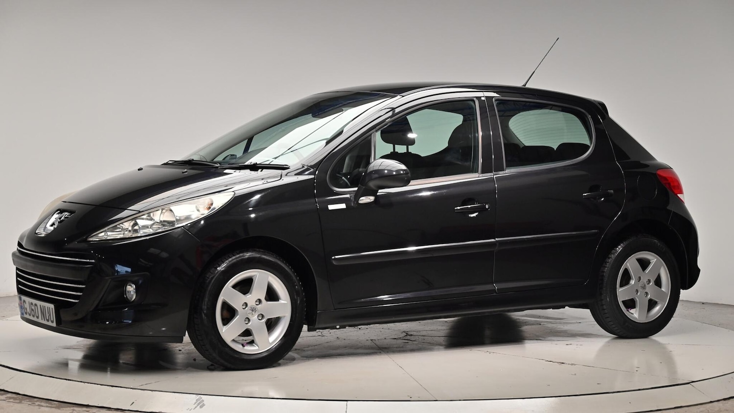Used Peugeot 207 2010 for sale - 76380597: Photo 17