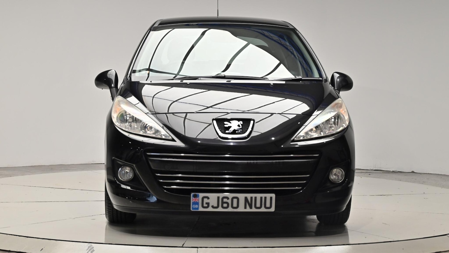 Used Peugeot 207 2010 for sale - 76380597: Photo 2