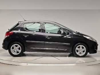 Used Peugeot 207 2010 for sale - 76380597: Photo