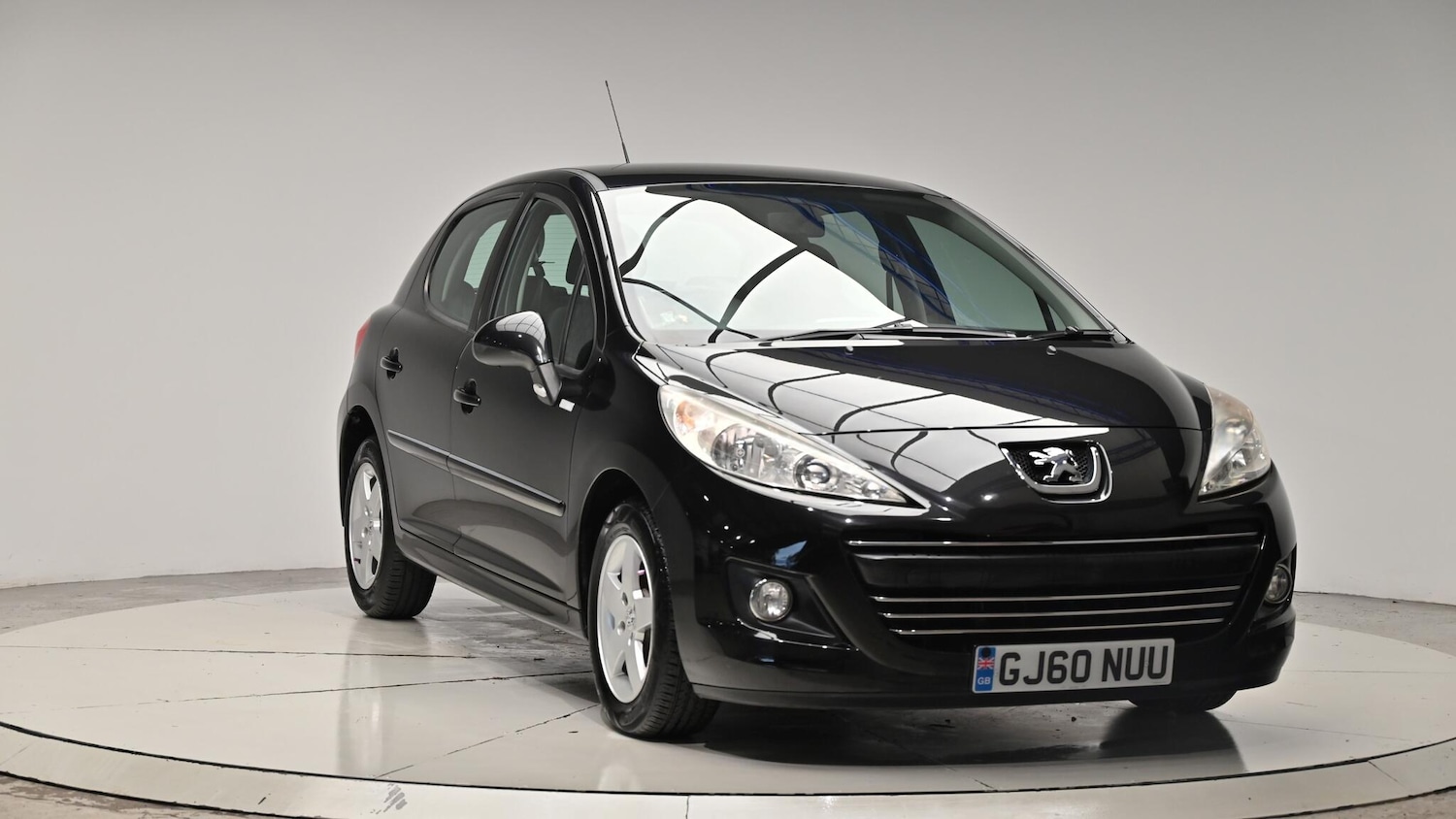 Used Peugeot 207 2010 for sale - 76380597: Photo 9