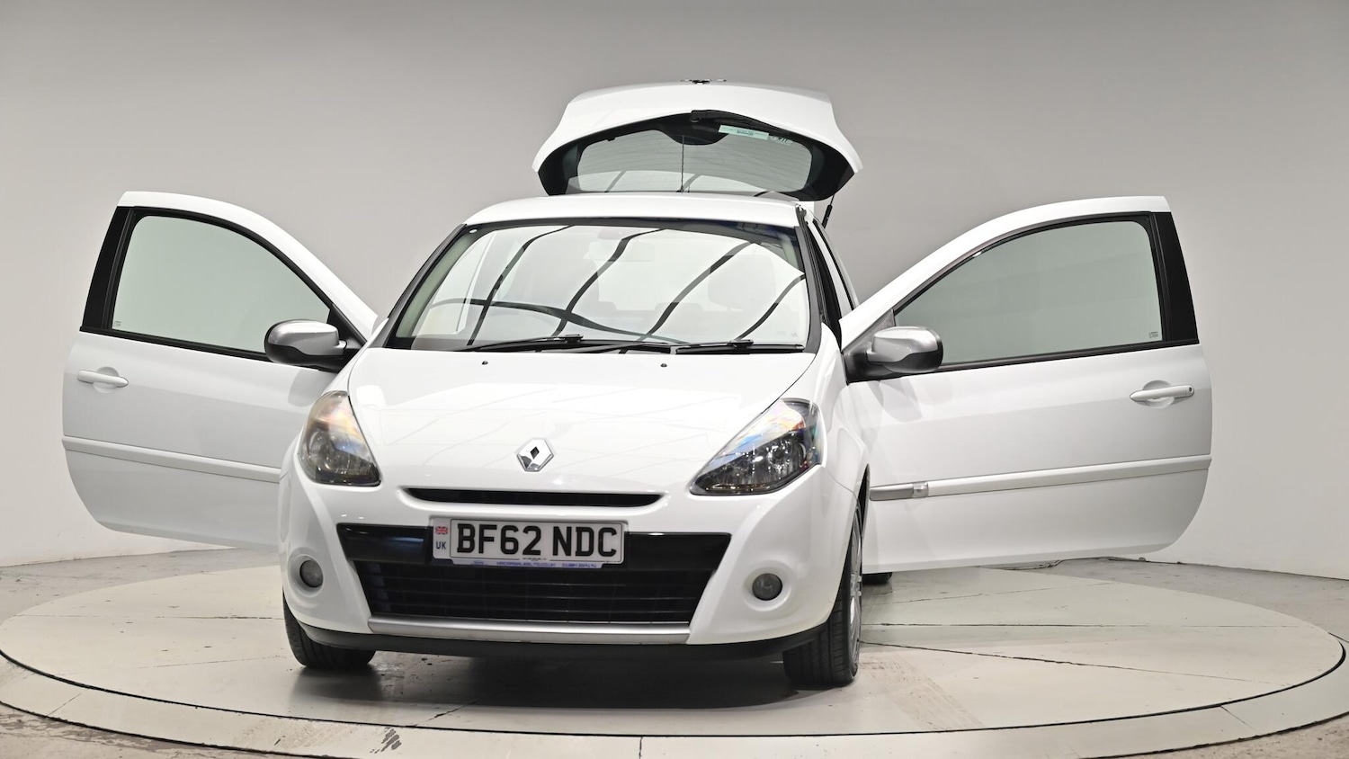 Used Renault Clio 2012 for sale - 76994942: Photo 47