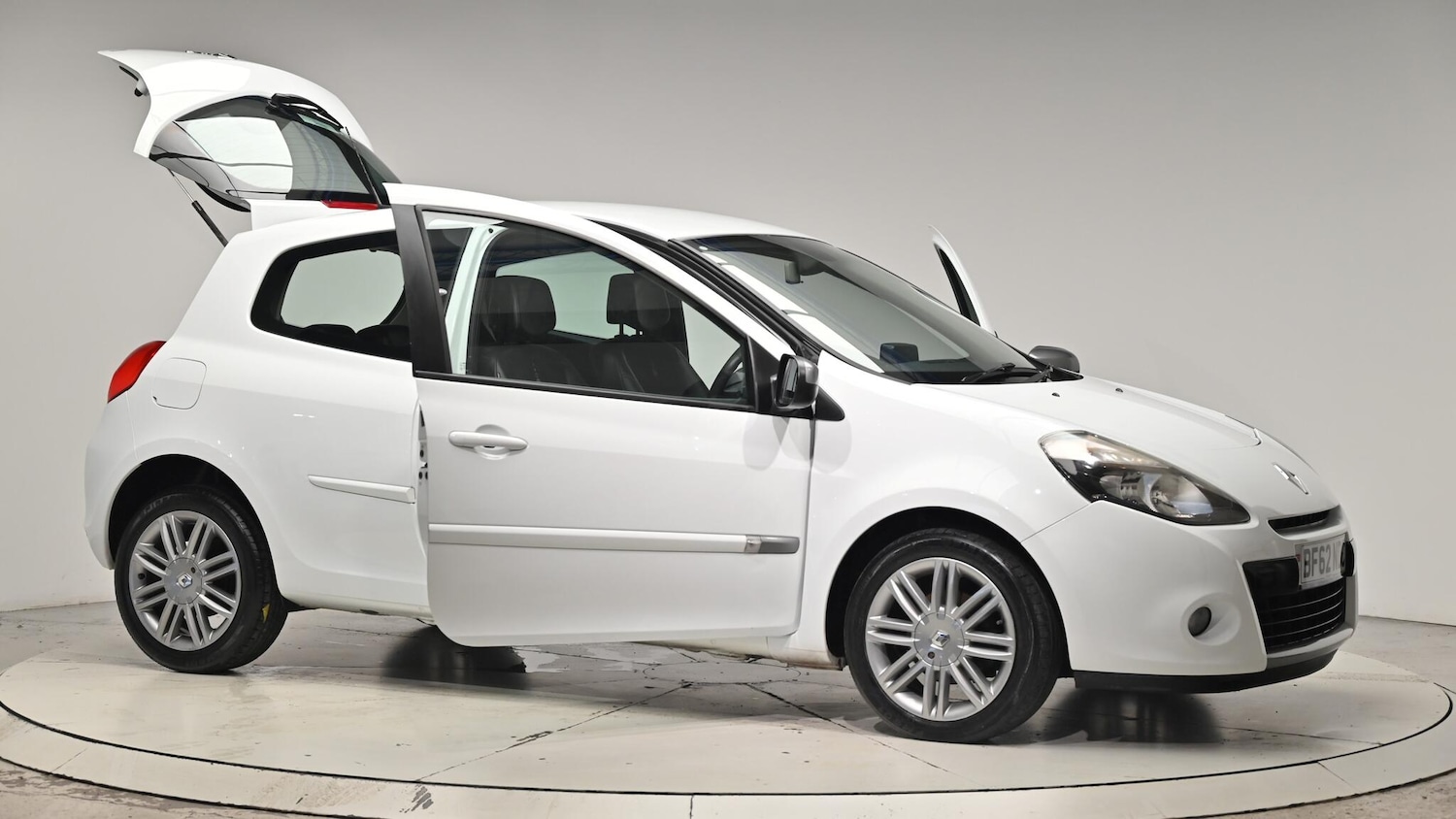 Used Renault Clio 2012 for sale - 76994942: Photo 76