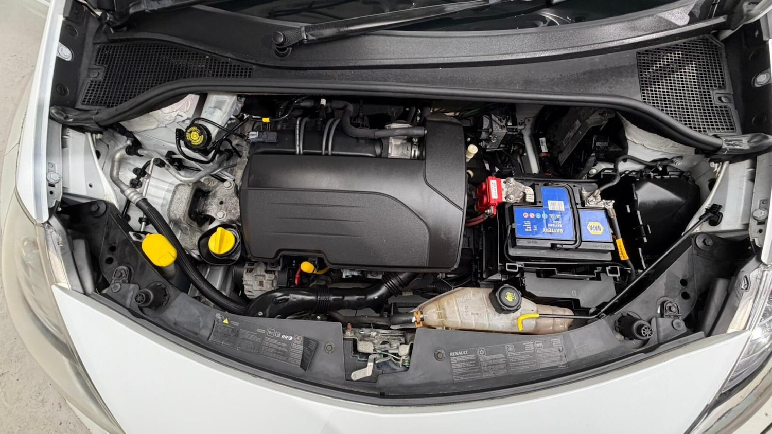 Used Renault Clio 2012 for sale - 76994942: Photo 87