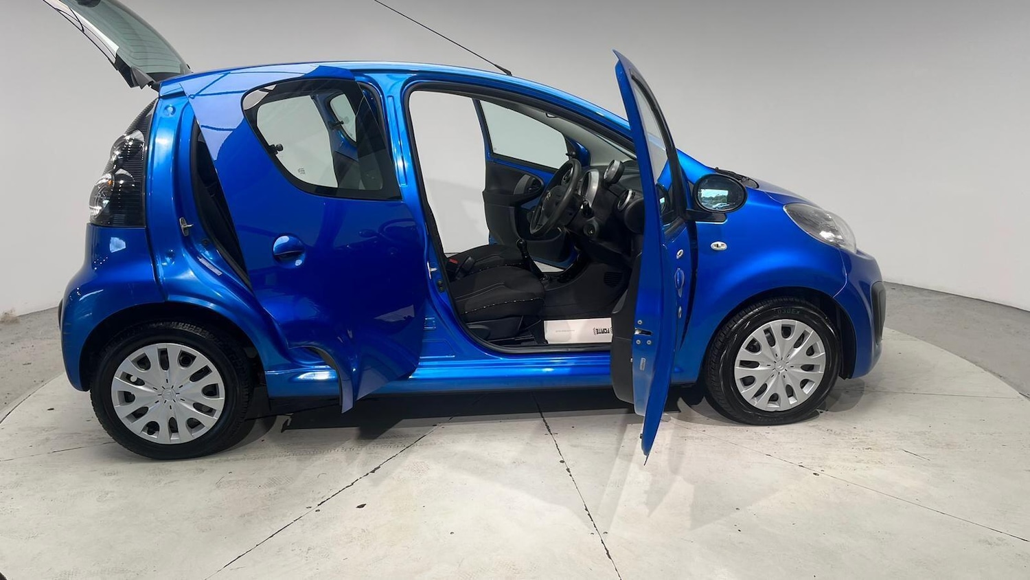 Vehicle 27