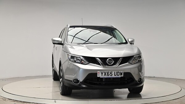 Used Nissan Qashqai 2015 for sale - 74725720: Photo 10
