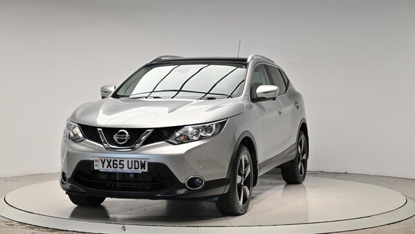 Used Nissan Qashqai 2015 for sale - 74725720: Photo 13