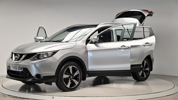 Used Nissan Qashqai 2015 for sale - 74725720: Photo 52
