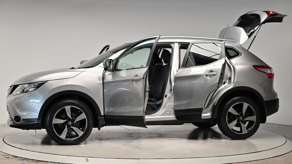 Used Nissan Qashqai 2015 for sale - 74725720: Photo 55