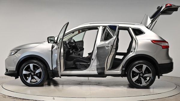 Used Nissan Qashqai 2015 for sale - 74725720: Photo 57