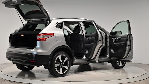 Used Nissan Qashqai 2015 for sale - 74725720: Photo 70