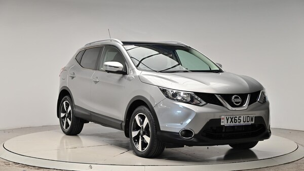 Used Nissan Qashqai 2015 for sale - 74725720: Photo 8