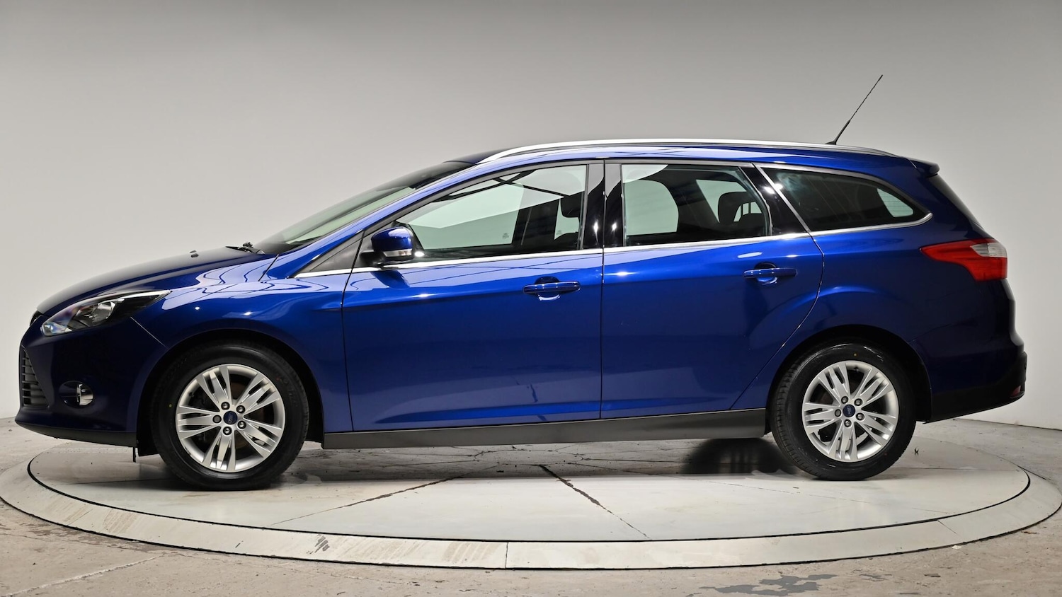 Used Ford Focus 2013 for sale - 76992604: Photo 19