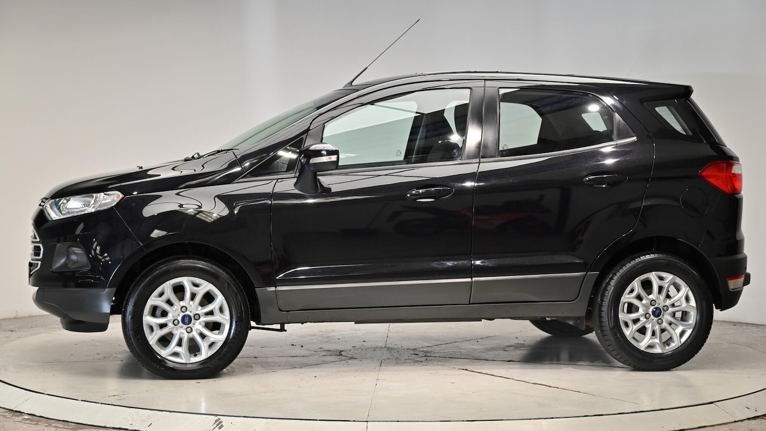 Used Ford Ecosport 2015 for sale - 76993348: Photo 19