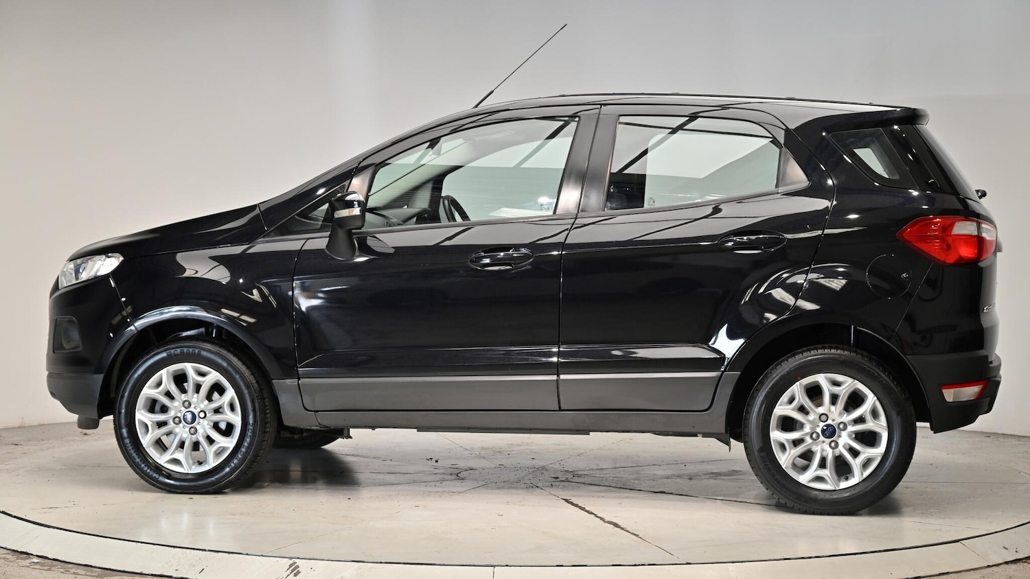 Used Ford Ecosport 2015 for sale - 76993348: Photo 21