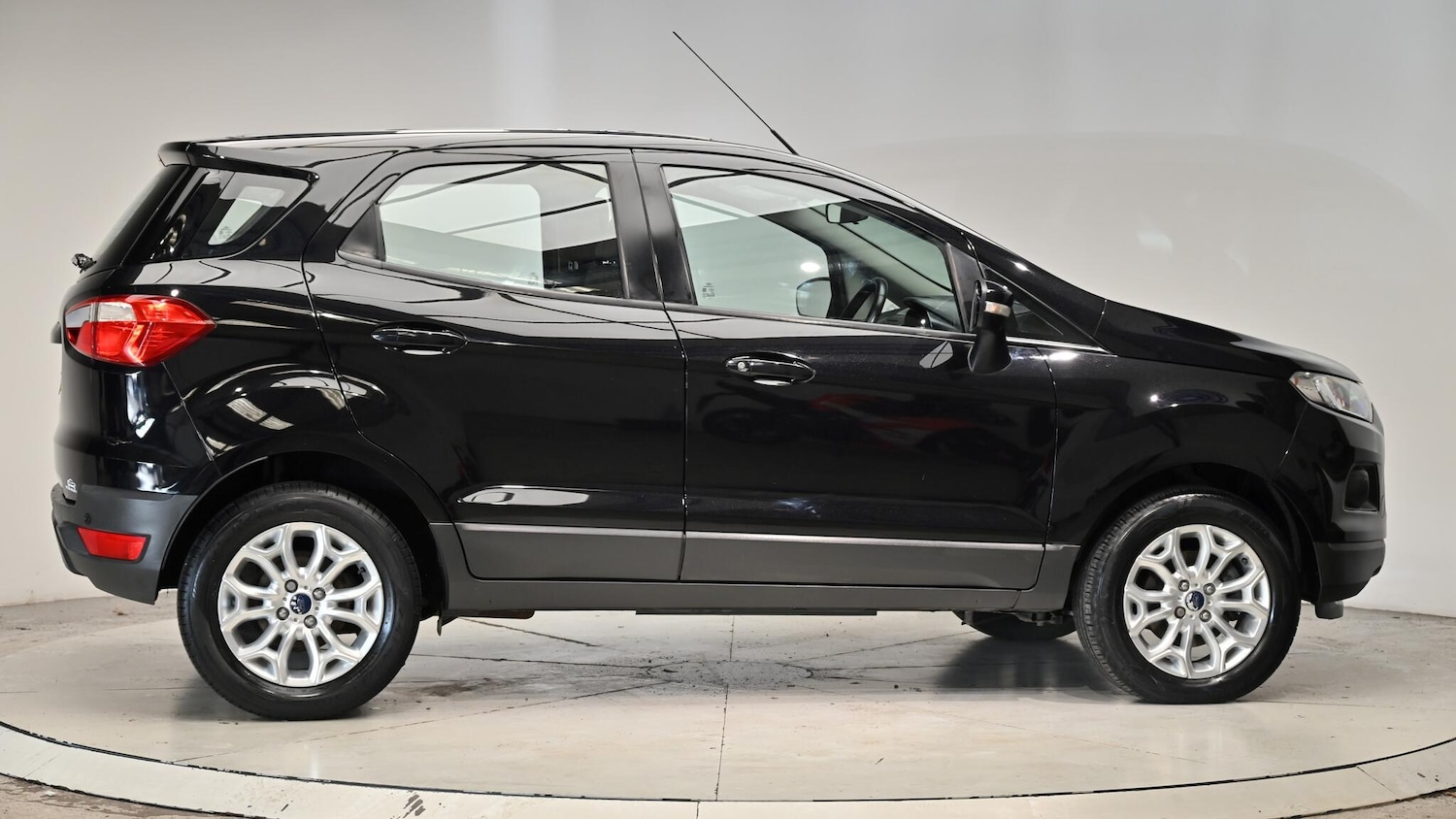 Used Ford Ecosport 2015 for sale - 76993348: Photo 37