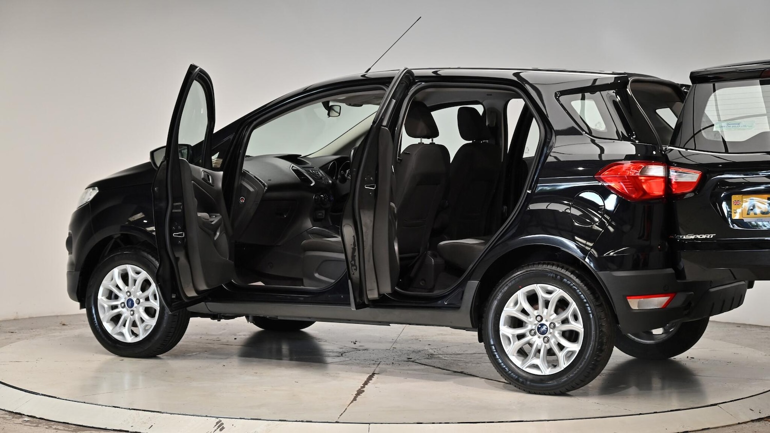 Used Ford Ecosport 2015 for sale - 76993348: Photo 59