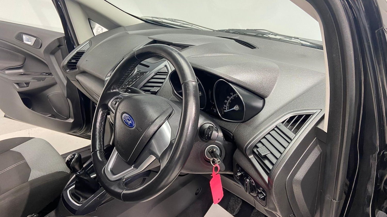 Used Ford Ecosport 2015 for sale - 76993348: Photo 79